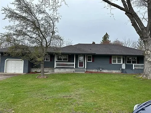 332 E Pleasant Ave Photo 1
