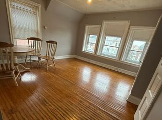 842 Wynnewood Rd, Philadelphia, PA 19151