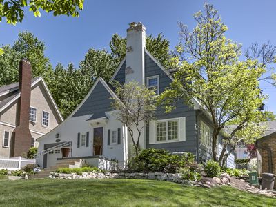 727 N 58th St, Omaha, NE, 68132