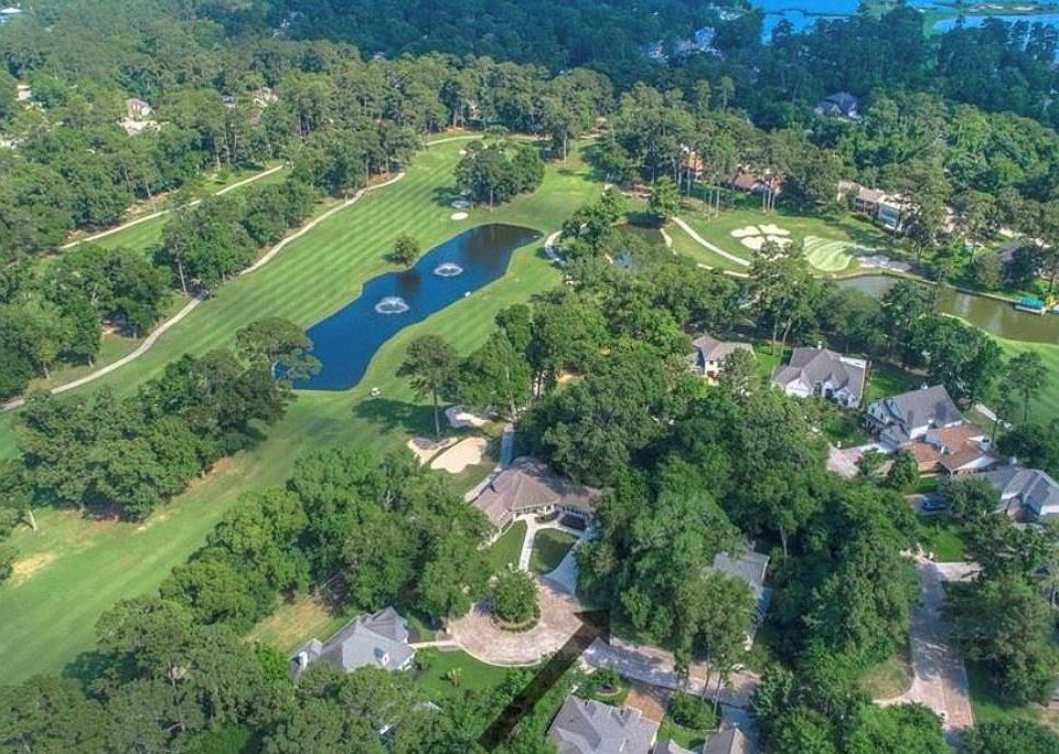 2nd image of 13211 Doral Cir
