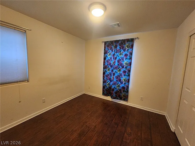 8956 Medford Hills Ct — Photo 10
