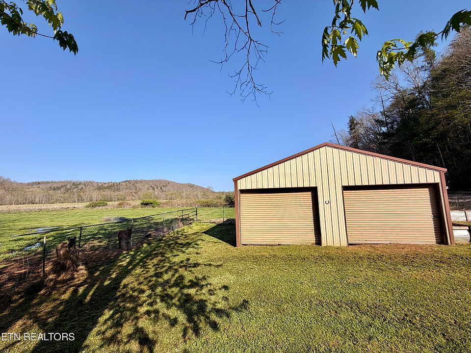13th image of 5640 Brimstone Rd