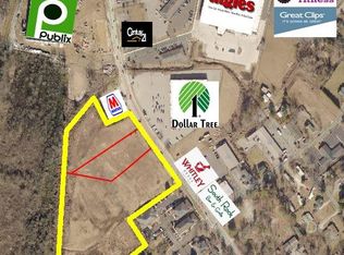 715 Greenville Hwy #3, Hendersonville, NC 28792