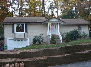 17 South Pkwy, Wharton, NJ 07885