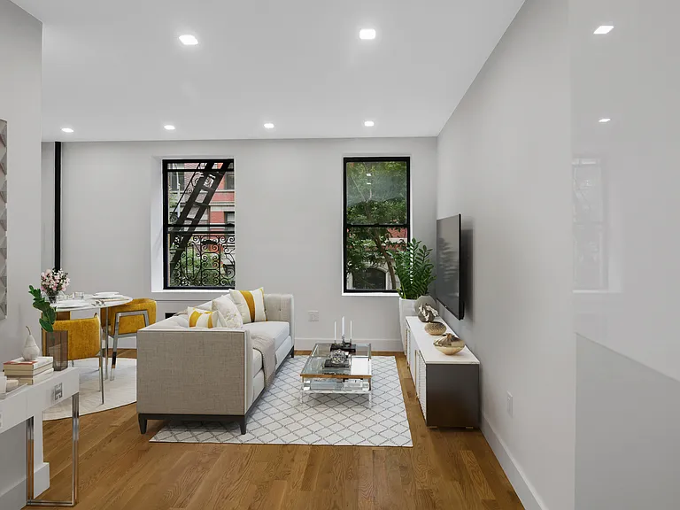 321 W 94th St #2C — Photo 2