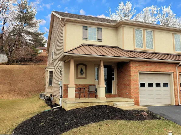 147 Eagle Dr, Ephrata, PA 17522