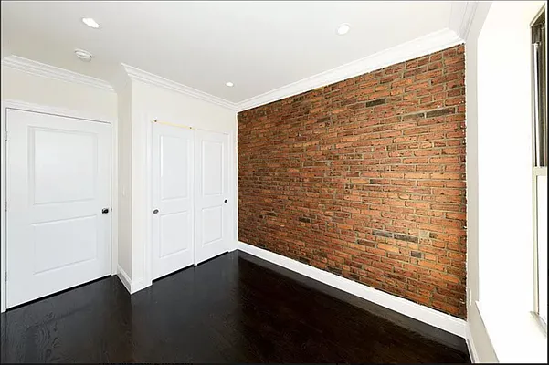 Rented by Oxford Property Group | media 12