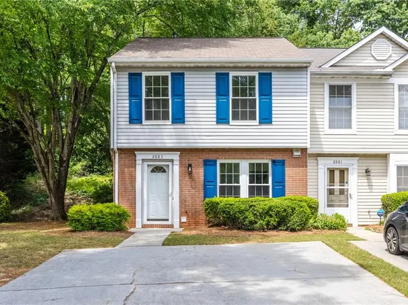 2883 Dresden Square Dr, Atlanta, GA 30341