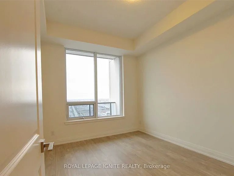 3600 Highway 7 Rd #3204 — Photo 8