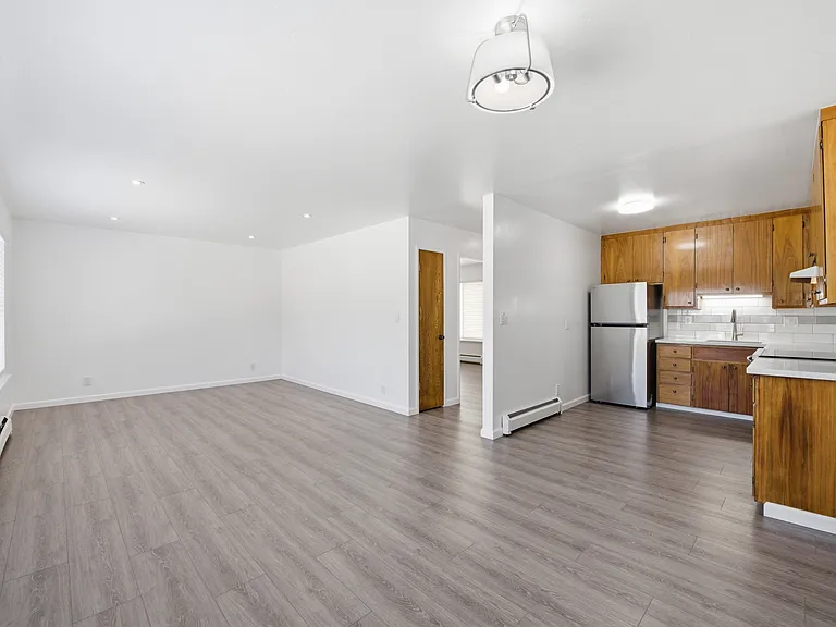 35 Hill St #A — Photo 8