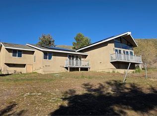 8822 Babia St, Leona Valley, CA 93551