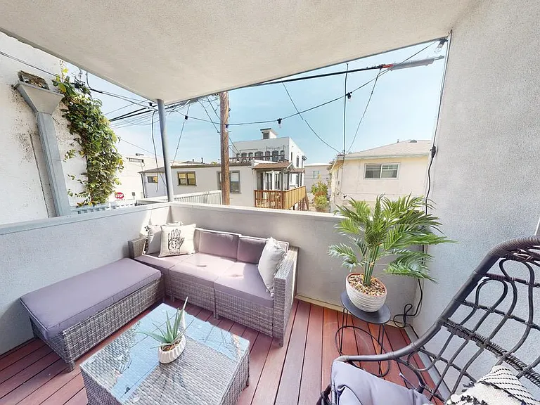 1410 Pacific Ave — Photo 61