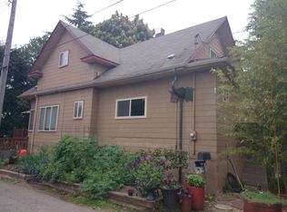 3021 46th Ave SW, Seattle, WA 98116