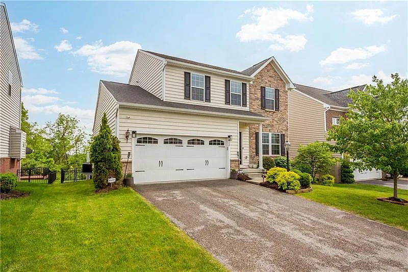 312 Sunrise Dr