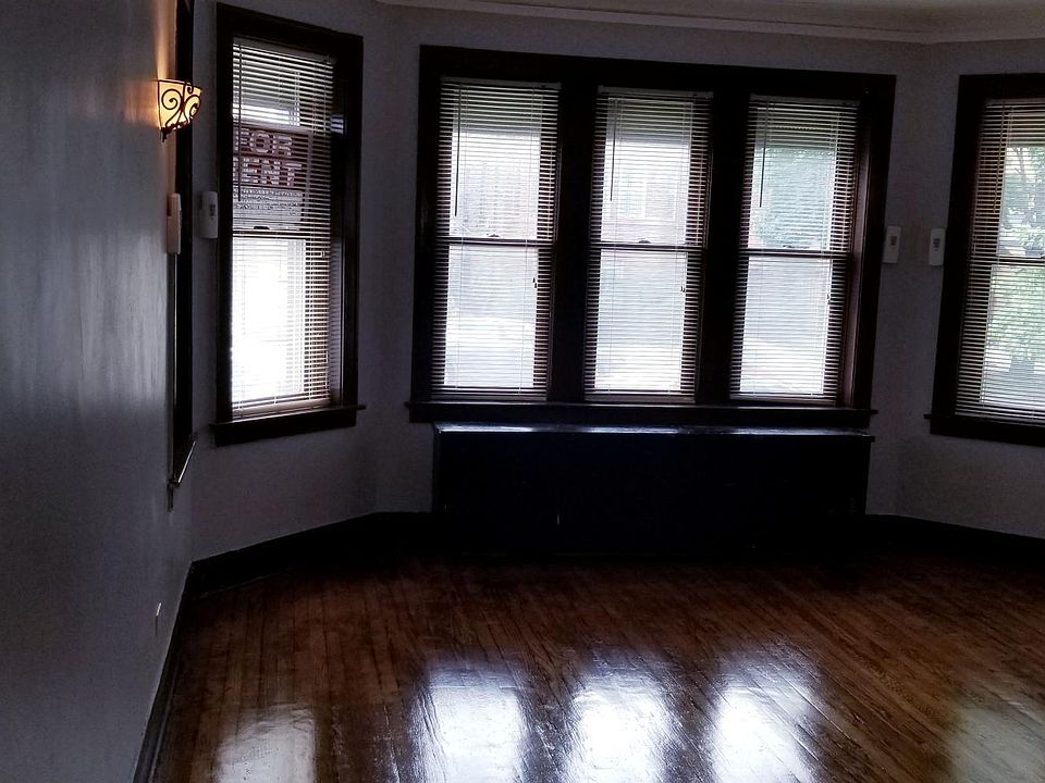 1st image of 8033 S Marshfield Ave