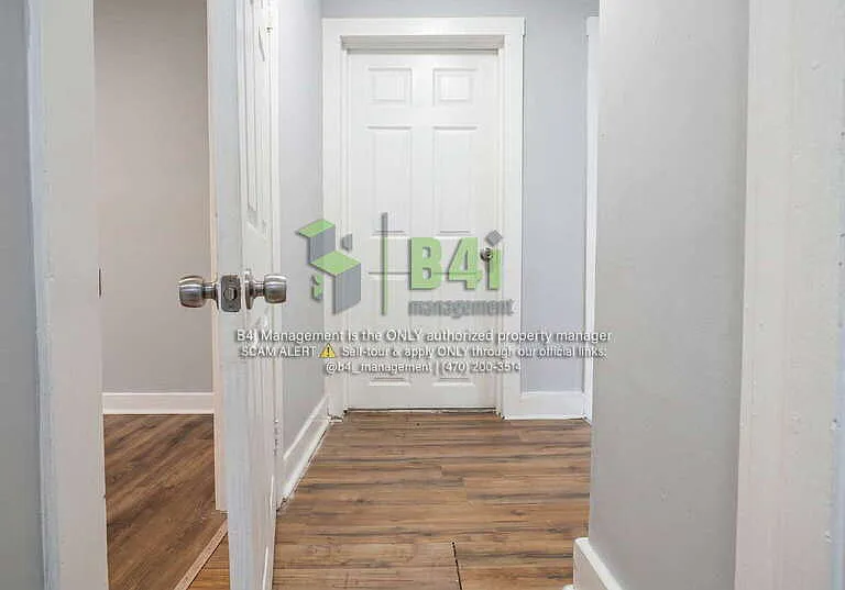 518 2nd Ave — Photo 16