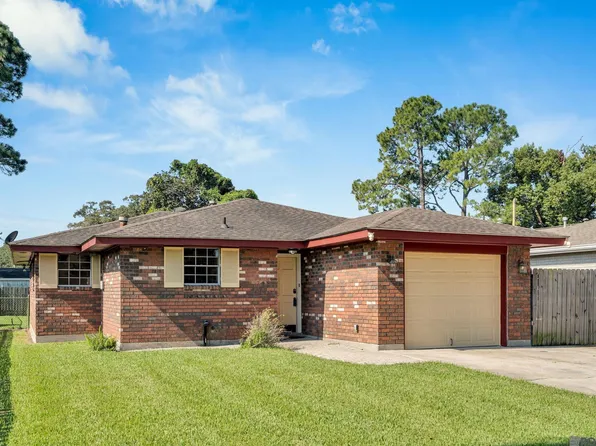 119 Jay St, Belle Chasse, LA 70037