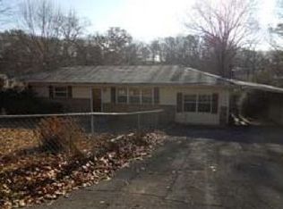 20 Newman Dr, Rossville, GA 30741