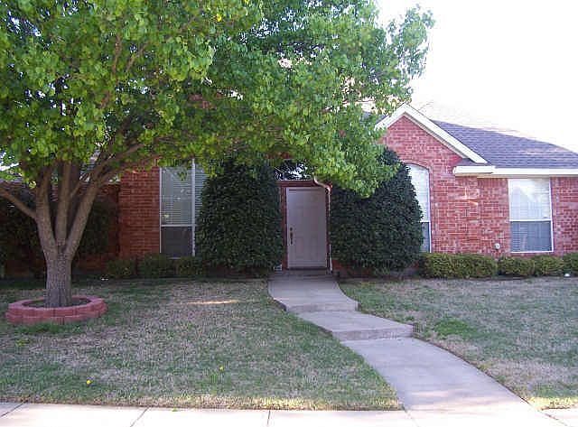 1st image of 7874 Creekview Dr