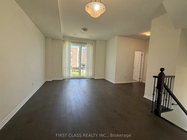 31 Breyworth Rd — Photo 10