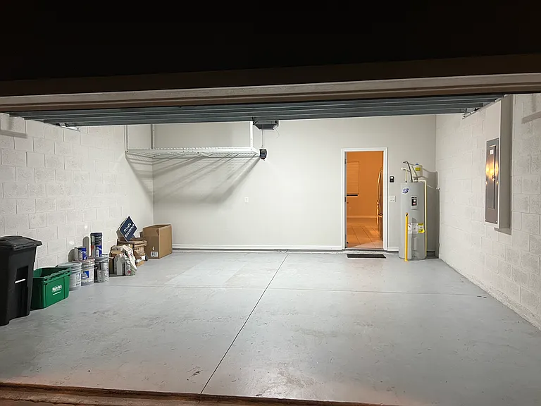 3601 Voyager Ln — Photo 2