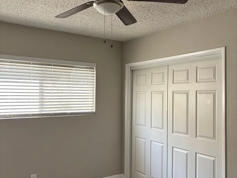 13425 Mulberry Dr — Photo 9
