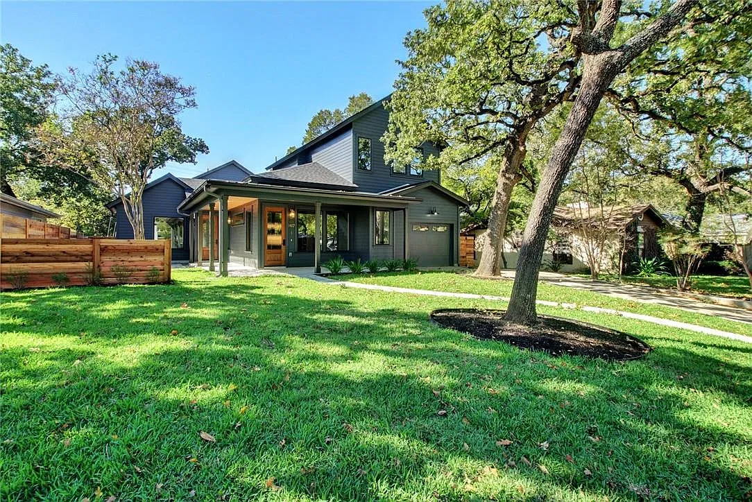 4 bed, 3.5 bath, 1921 sqft, $5,500 — Photo 1