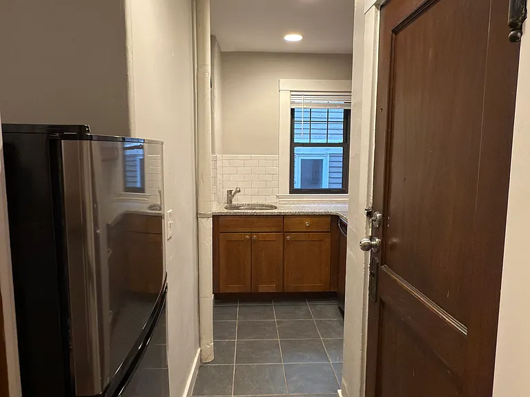 13 Story St #8 — Photo 7
