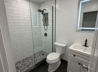 7410 Brookdale Dr #5, Darien, IL 60561