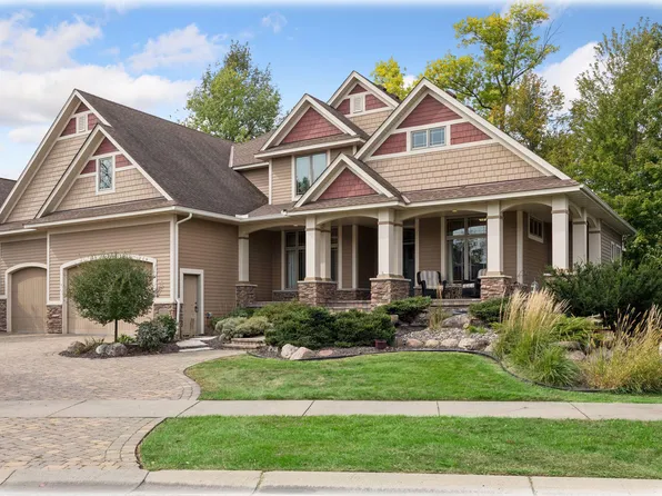 9951 Vagabond Ct N, Maple Grove, MN 55311