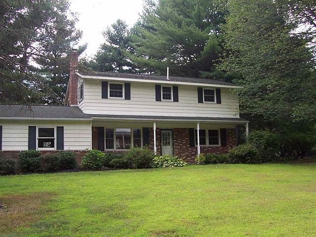 1st image of 36 Longview Dr