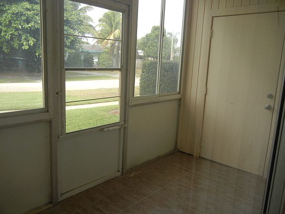 5th image of 401 Us Highway 1 APT 105