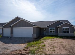 N9271 Anton St, Appleton, WI 54915