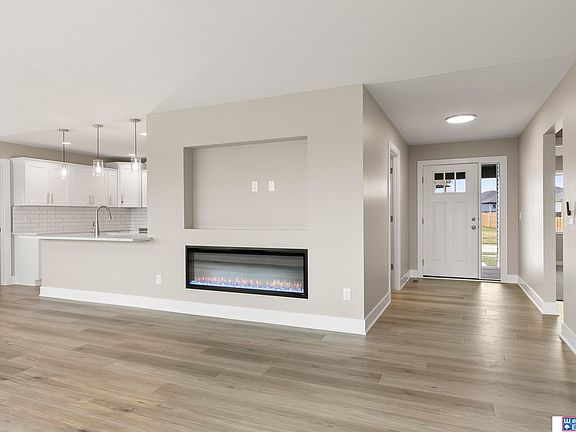 2nd image of 10111 S 78th St