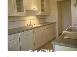 196 Heritage Vlg, Southbury, CT 06488