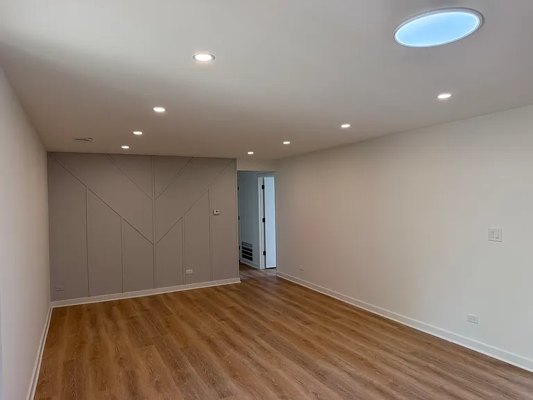 5819 W Higgins Ave #2D — Photo 14