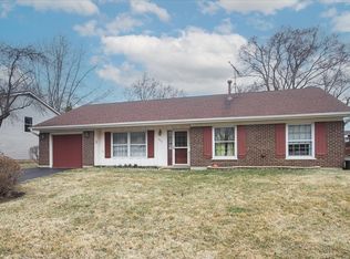 1060 Browning Ln, Lake Zurich, IL 60047