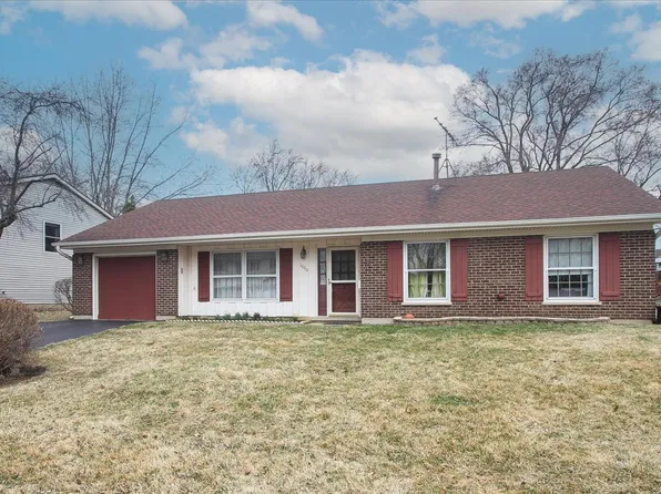 1060 Browning Ln, Lake Zurich, IL 60047