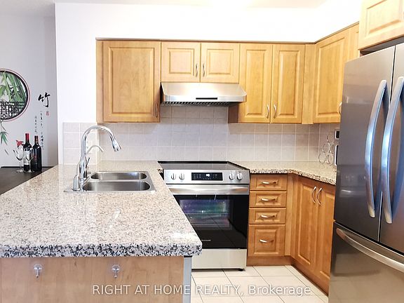 2nd image of 7363 Kennedy Rd E #613