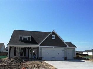 506 Savannah Dr, Jacksonville, NC 28546