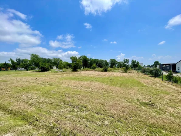 168 County Road 2133, Valley View, TX 76272