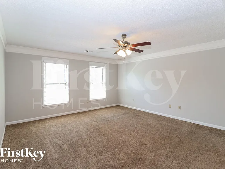 8688 Chimneyrock Blvd — Photo 7