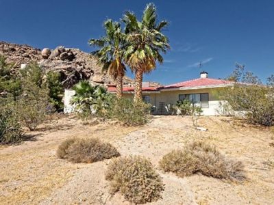 17109 Yucca Rd, Apple Valley, CA, 92307