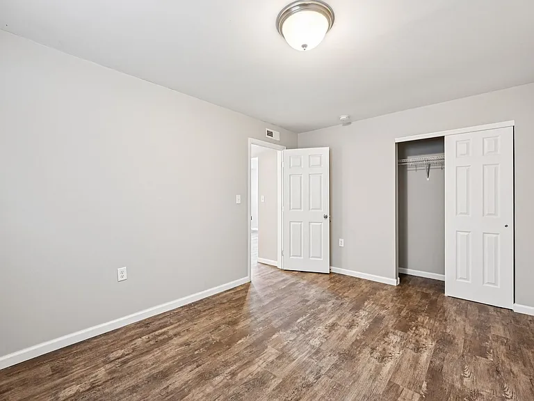 LongView Apartments — Photo 46