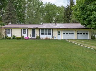 1 Draffin Rd, Hilton, NY 14468