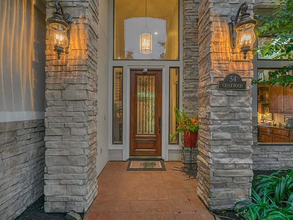 3rd image of 54 Creekwood Dr