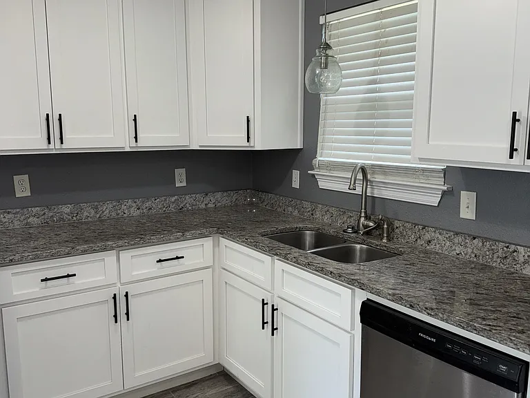 8240 Tempest Dr — Photo 9