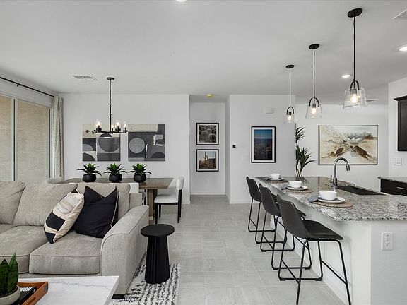The Leslie floorplan modeled at Anthem at Merrill Ranch