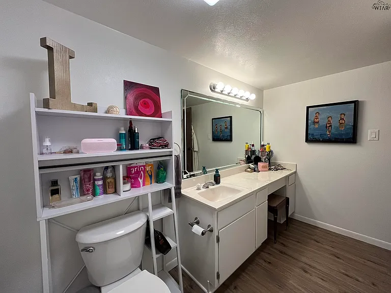 2100 Santa Fe St — Photo 13
