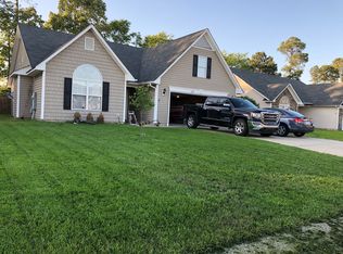 1029 Screech Owl Dr, Hope Mills, NC 28348